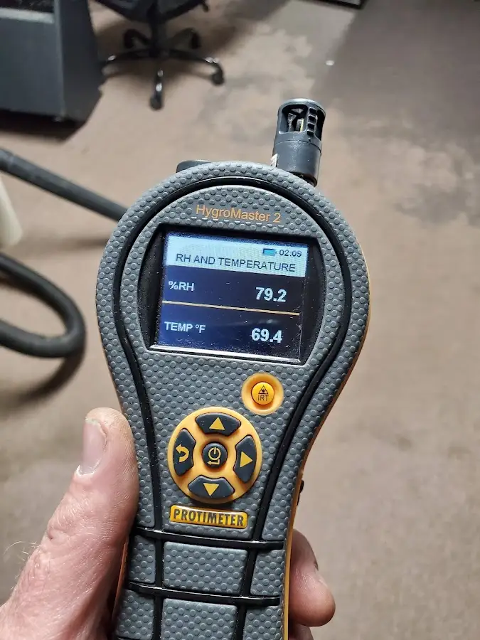 Moisture meter humidity assessment for Mold Remediation & Removal in Montrose-Ghent